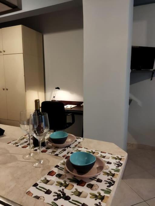 Studio In City Center Daire Kavala Dış mekan fotoğraf